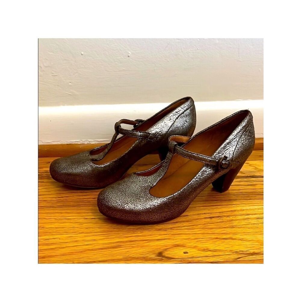 Frye Metallic Mary Jane T-Strap Leather Heels size 5.5